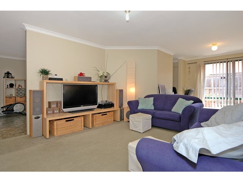 5 Millstream Gr, Ellenbrook WA 6069