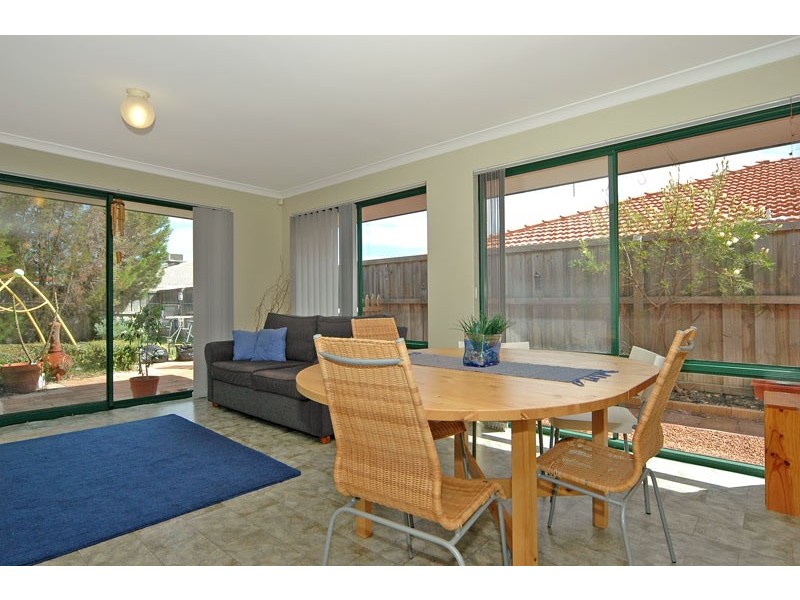 5 Millstream Gr, Ellenbrook WA 6069