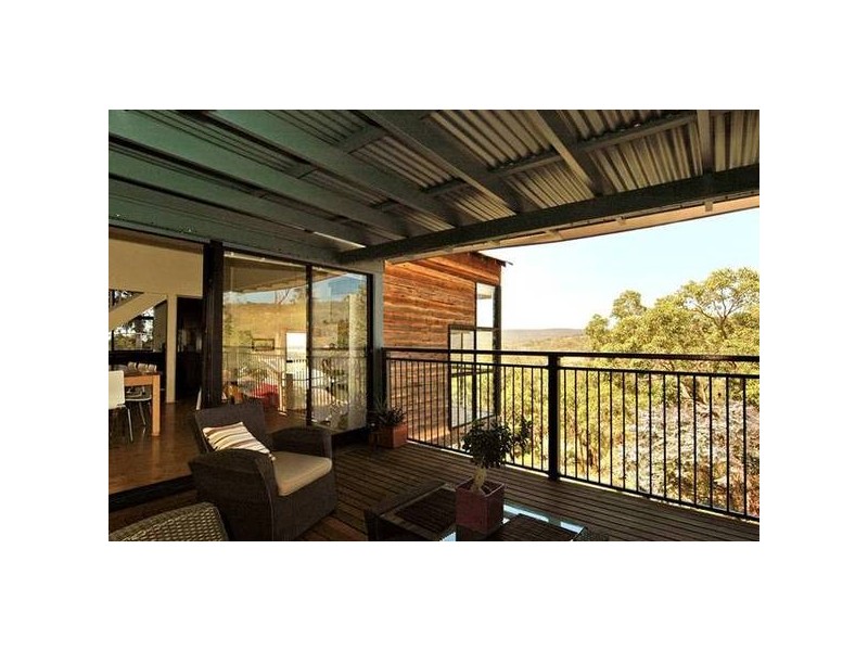 4 Parkway, Swan View WA 6056