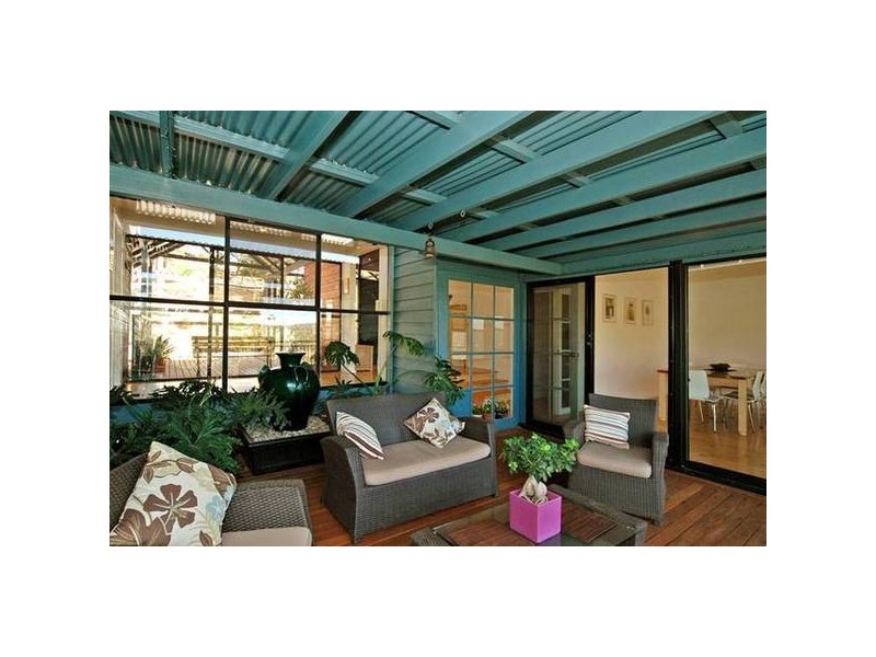 4 Parkway, Swan View WA 6056