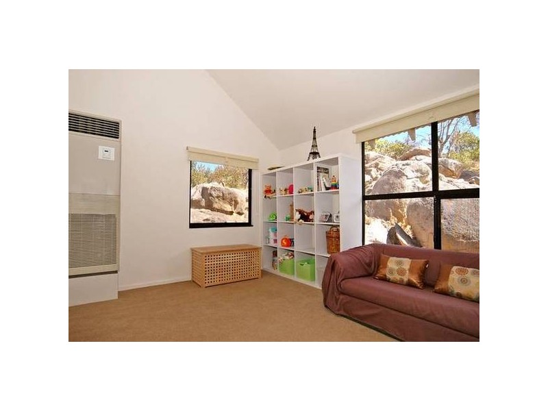 4 Parkway, Swan View WA 6056