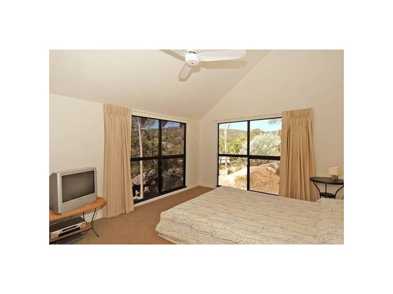 4 Parkway, Swan View WA 6056