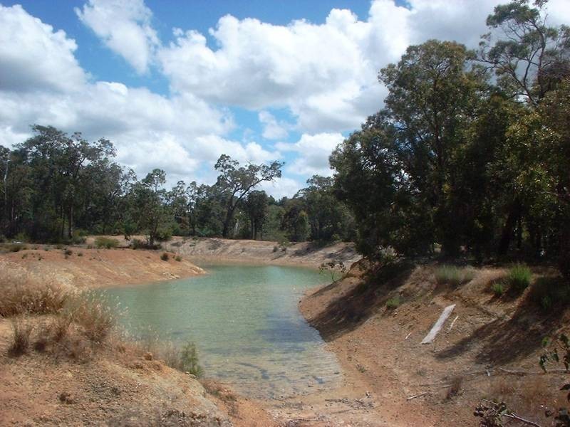 241 Karrak Ct, Gidgegannup WA 6083