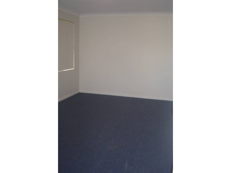 58 Blackadder Road, Swan View WA 6056