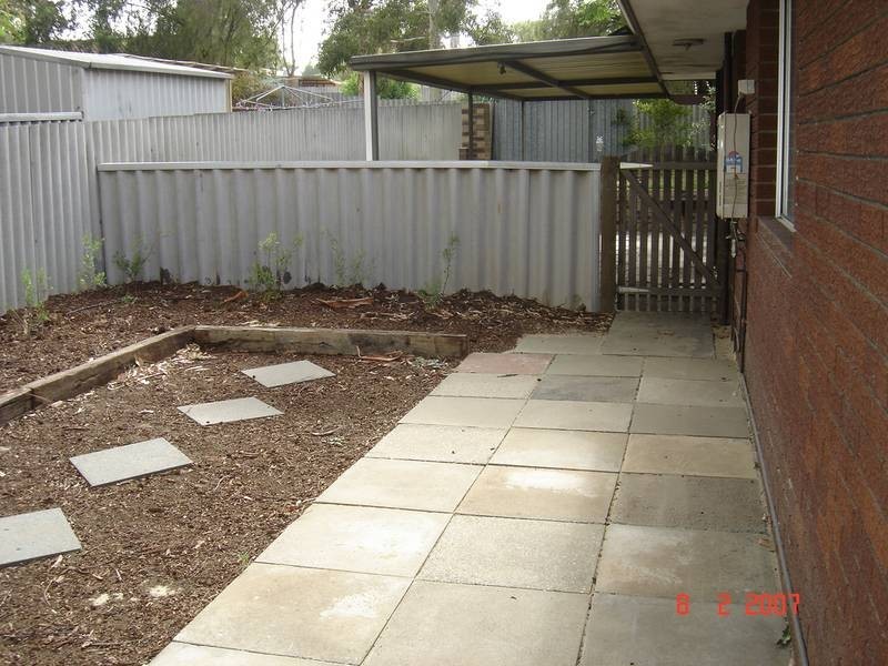 58 Blackadder Road, Swan View WA 6056
