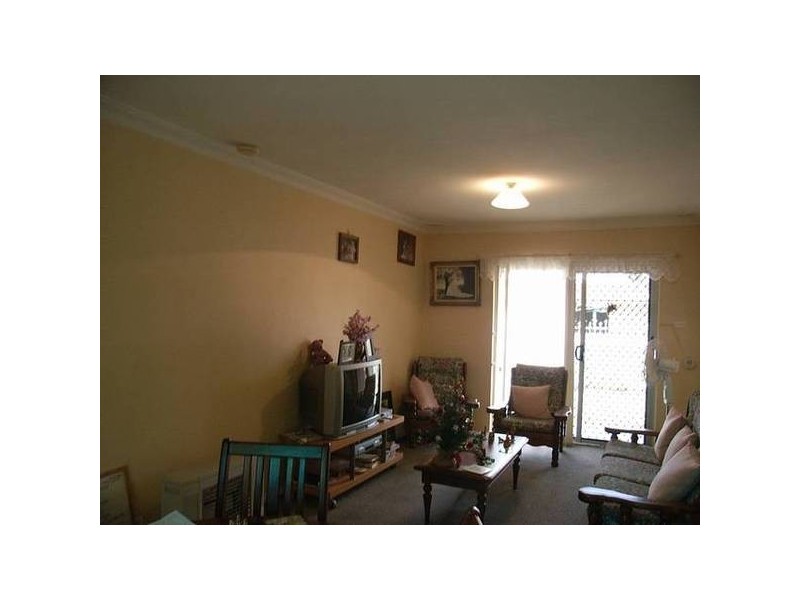 17B Charles St, Midland WA 6056