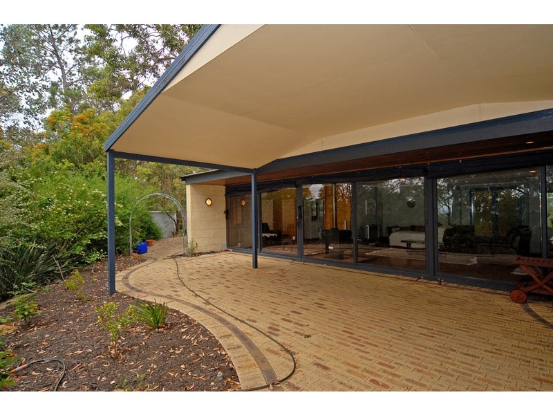 15 Oxley Rd, Darlington WA 6070