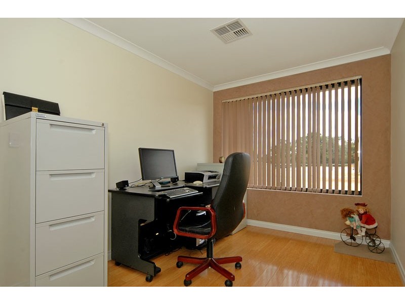 22 Centenary Dr, Gidgegannup WA 6083