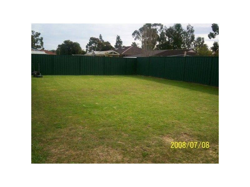 384 Little Harold Street, Bellevue WA 6056