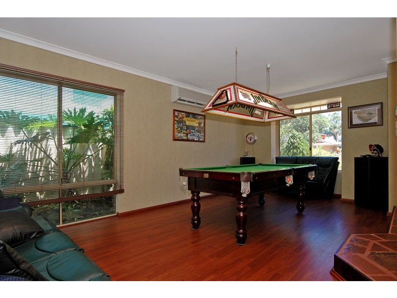 18 Wenstead Place, Stratton WA 6056