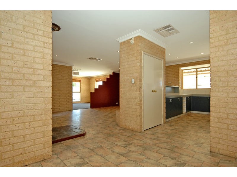 9 Patterson Drive, Middle Swan WA 6056