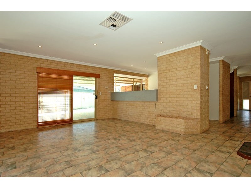 9 Patterson Drive, Middle Swan WA 6056