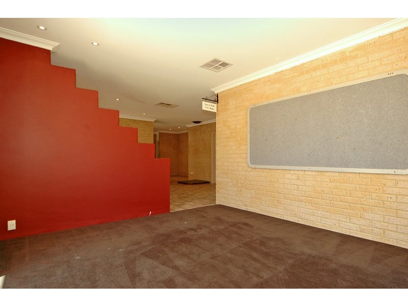 9 Patterson Drive, Middle Swan WA 6056