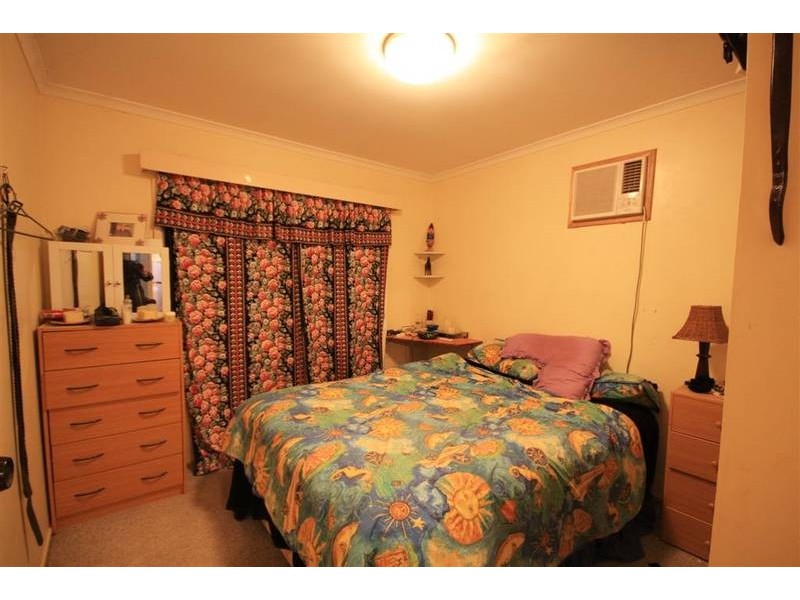 8 Montrose Street, Beerwah QLD 4519