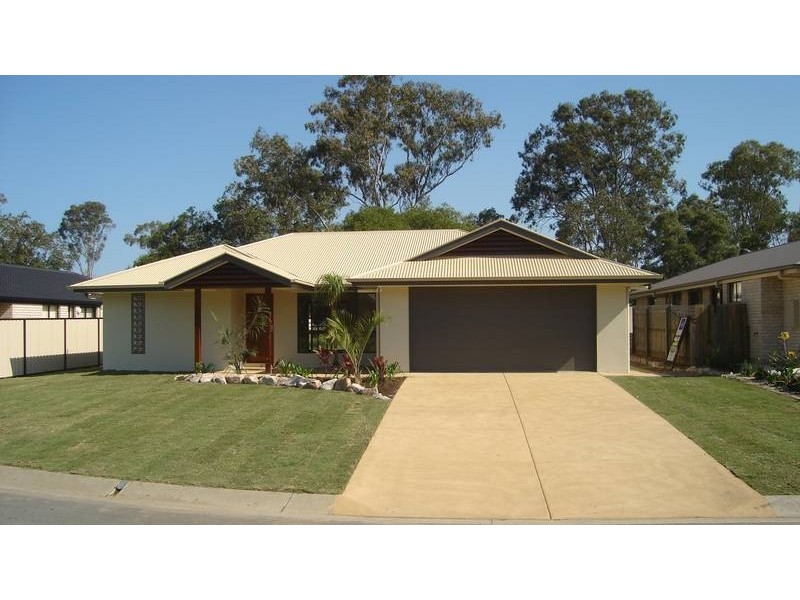 8 Earl Court, Landsborough QLD 4550