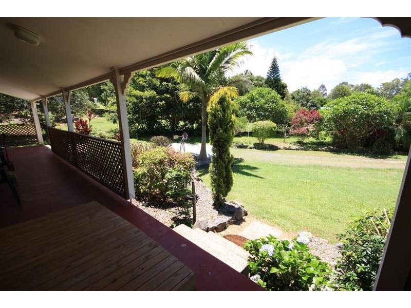 53 Railway Parade, Glass House Mountains QLD 4518