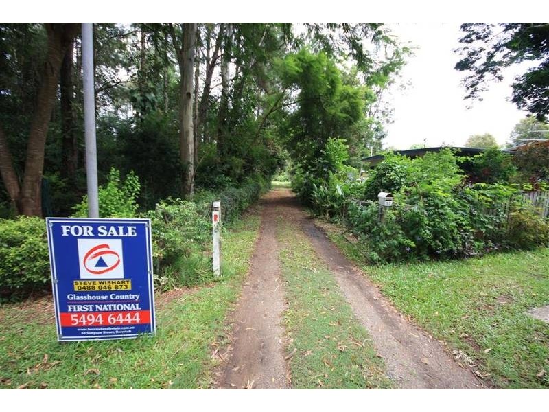 53 Railway Parade, Glass House Mountains QLD 4518