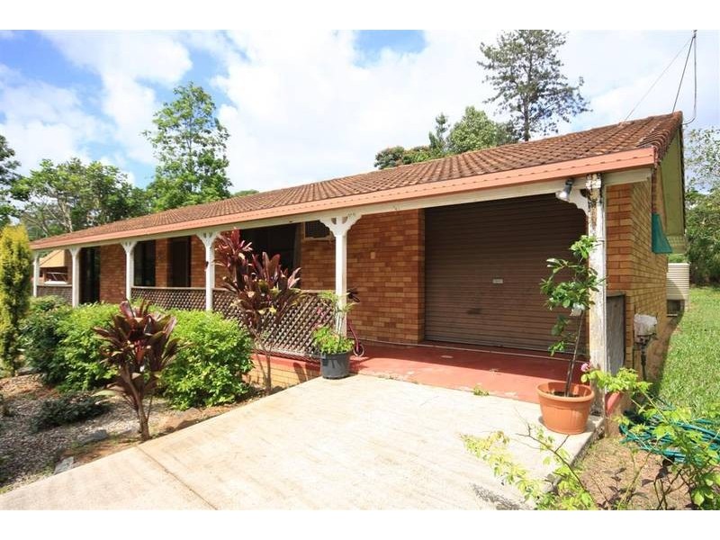 53 Railway Parade, Glass House Mountains QLD 4518