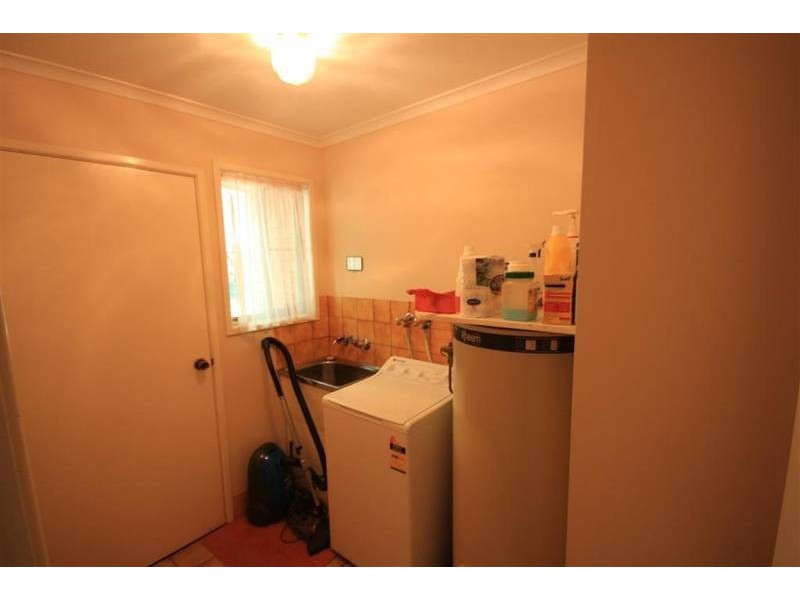 53 Railway Parade, Glass House Mountains QLD 4518