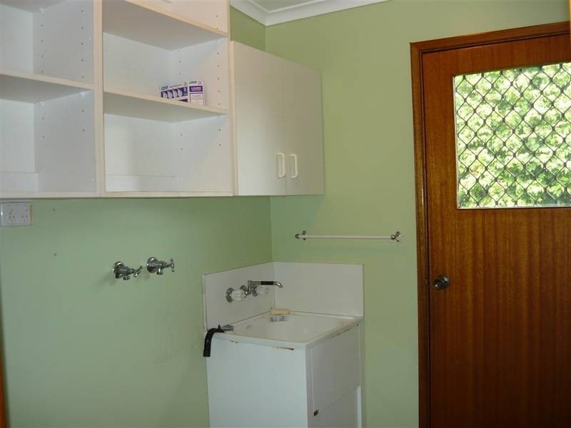 6 Sidha Avenue, Glass House Mountains QLD 4518