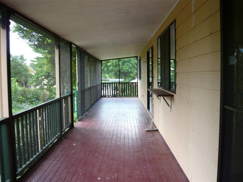 6 Sidha Avenue, Glass House Mountains QLD 4518