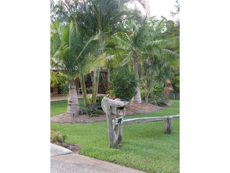 42 Ferngully Place, Mooloolah Valley QLD 4553