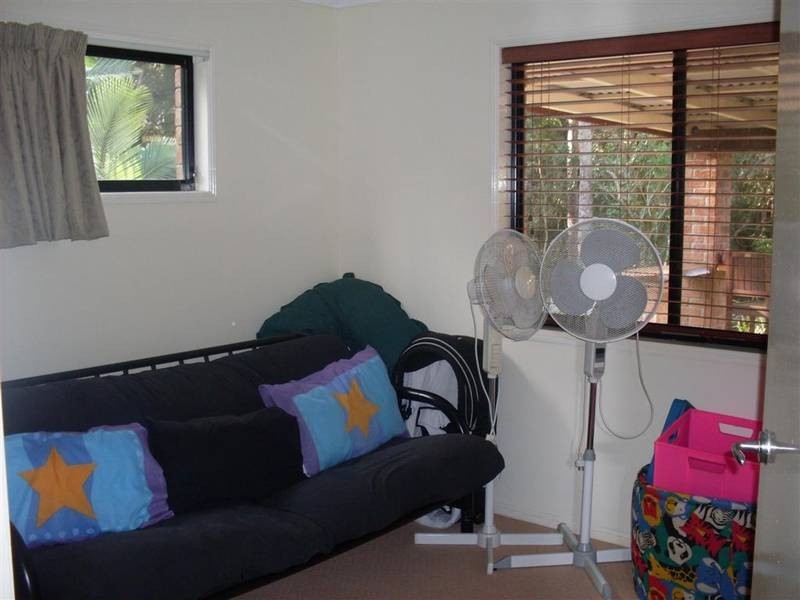 42 Ferngully Place, Mooloolah Valley QLD 4553