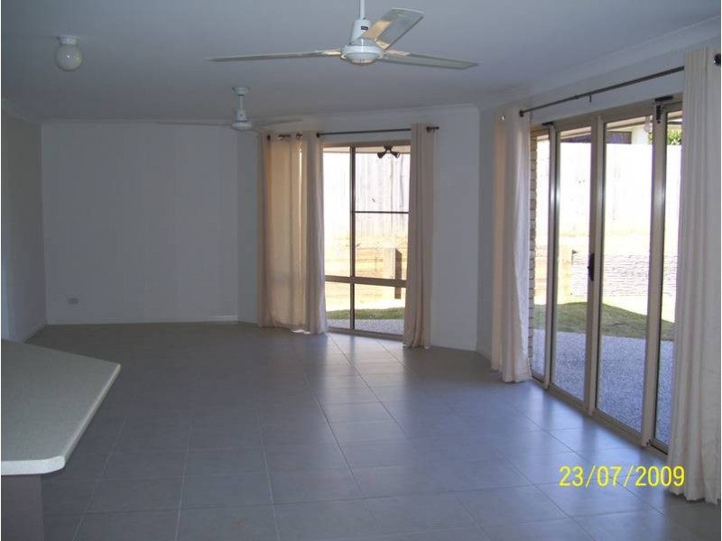 Glass House Mountains QLD 4518