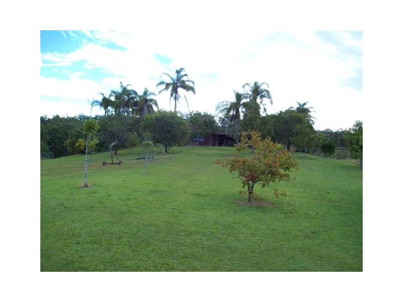 Glass House Mountains QLD 4518