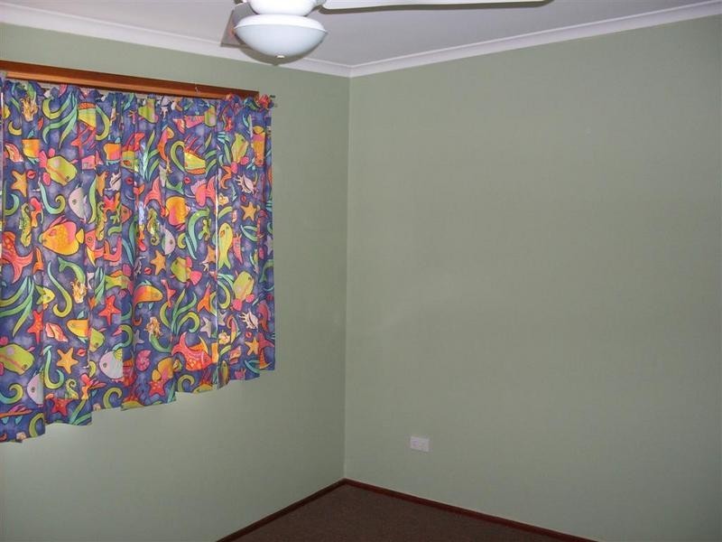 6 Sidha Avenue, Glass House Mountains QLD 4518