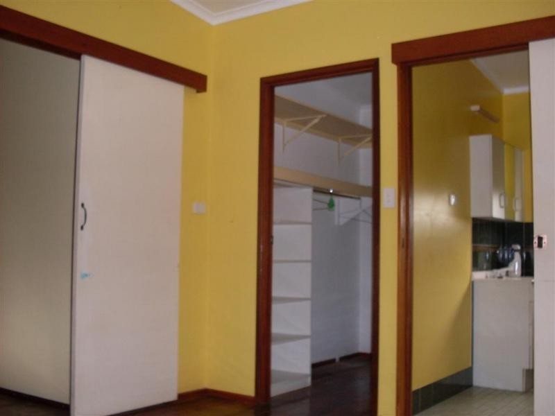 6 Sidha Avenue, Glass House Mountains QLD 4518