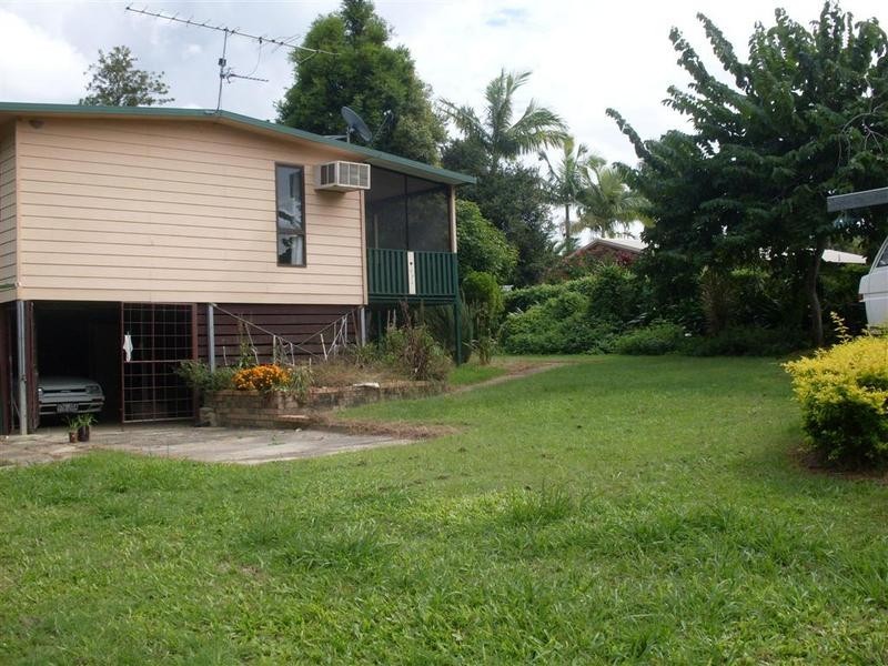 6 Sidha Avenue, Glass House Mountains QLD 4518