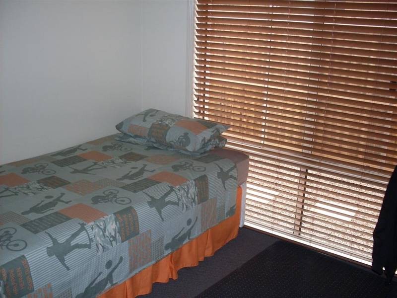 33 KIRSTEN DR, Glass House Mountains QLD 4518