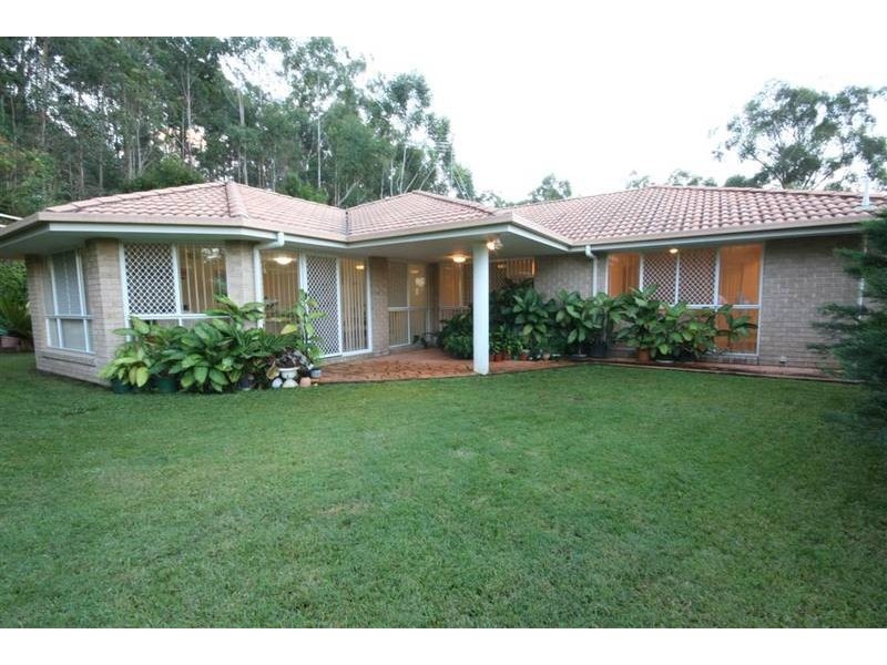 5 Julia Court, Glass House Mountains QLD 4518