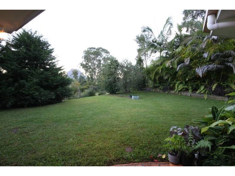 5 Julia Court, Glass House Mountains QLD 4518