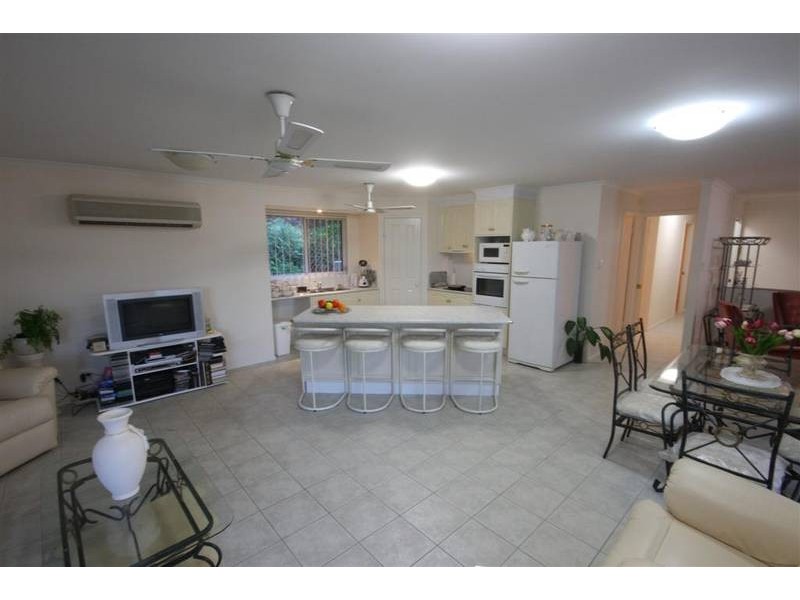 5 Julia Court, Glass House Mountains QLD 4518