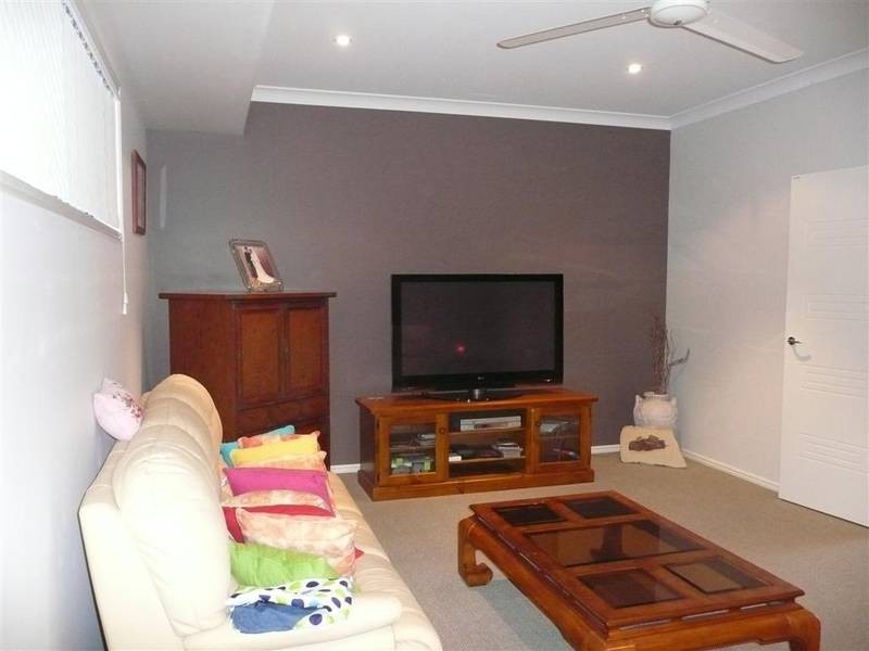 Glass House Mountains QLD 4518