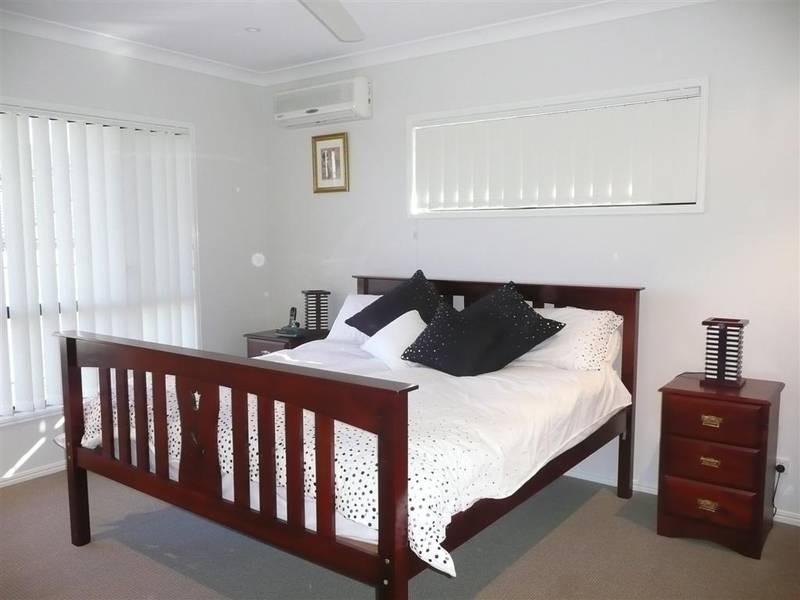 Glass House Mountains QLD 4518