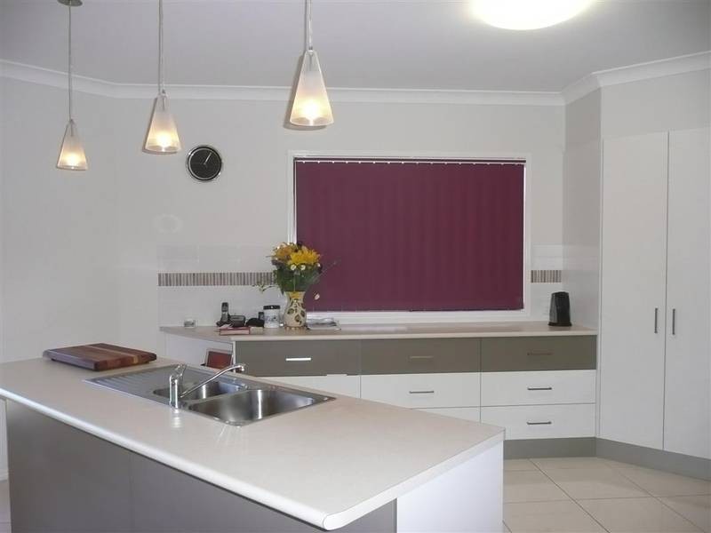 Glass House Mountains QLD 4518