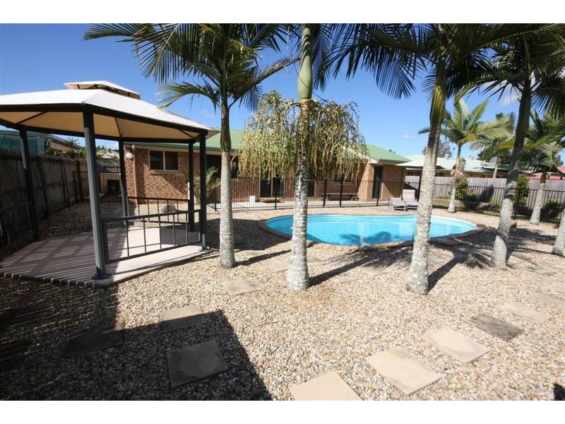 5 Cottonwood Court, Landsborough QLD 4550