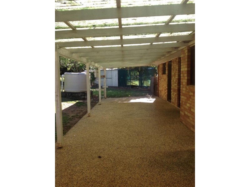 53 Railway Parade, Glass House Mountains QLD 4518