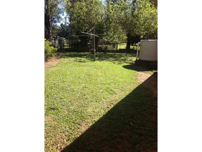 53 Railway Parade, Glass House Mountains QLD 4518