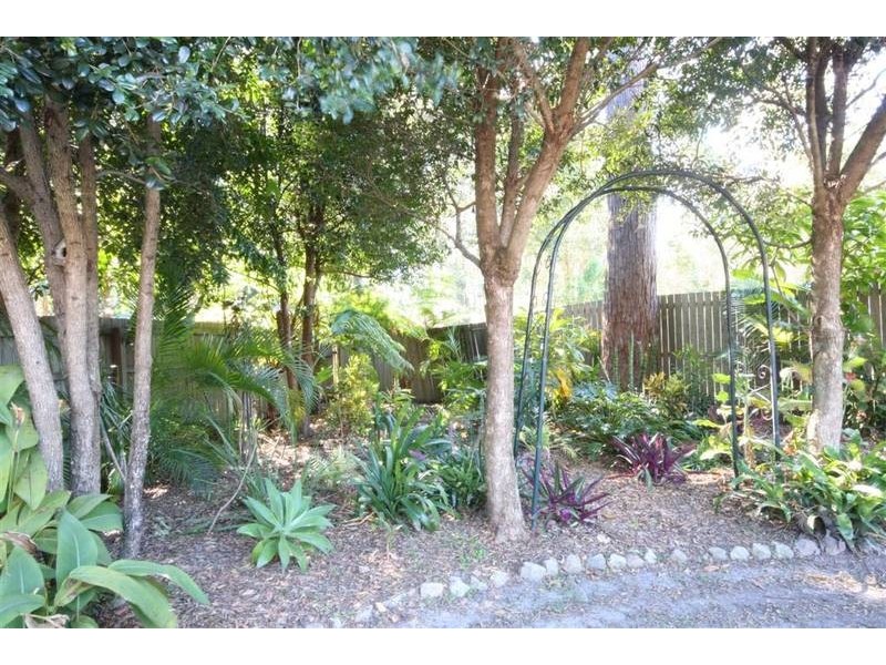 11 Redwood Court, Landsborough QLD 4550