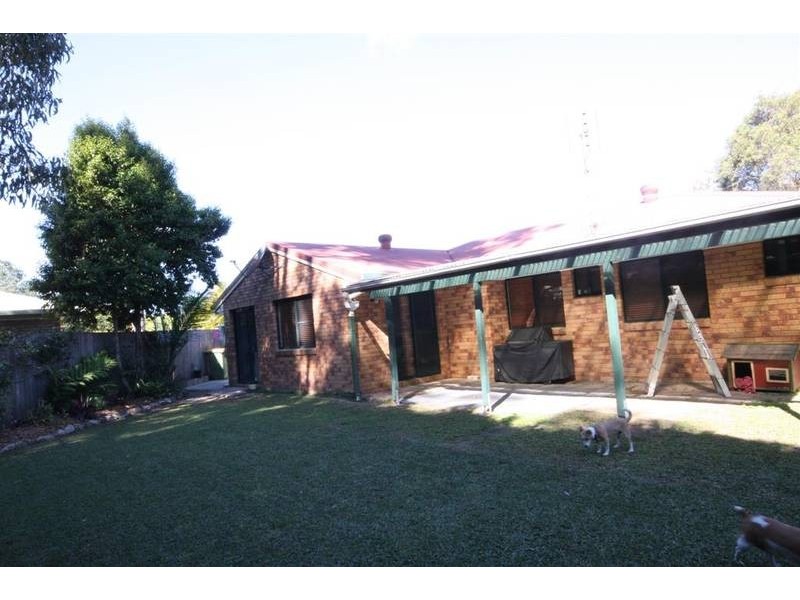 11 Redwood Court, Landsborough QLD 4550