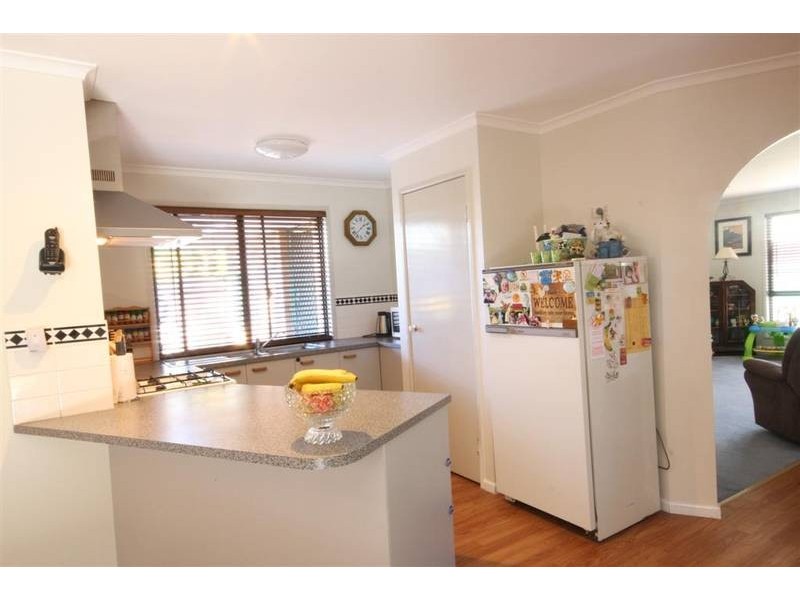 11 Redwood Court, Landsborough QLD 4550