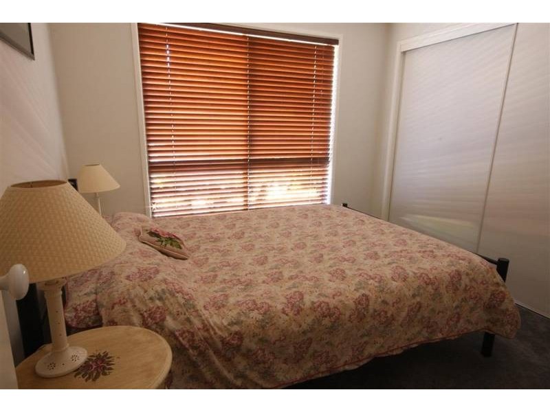 11 Redwood Court, Landsborough QLD 4550