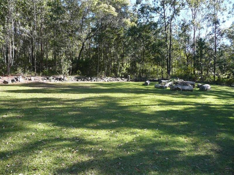 2069 Old Gympie Road, Glass House Mountains QLD 4518