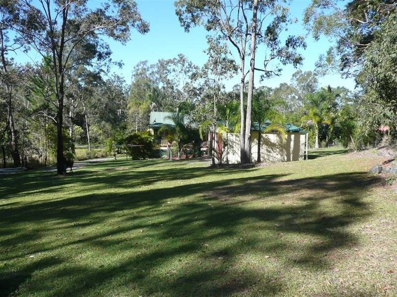 2069 Old Gympie Road, Glass House Mountains QLD 4518