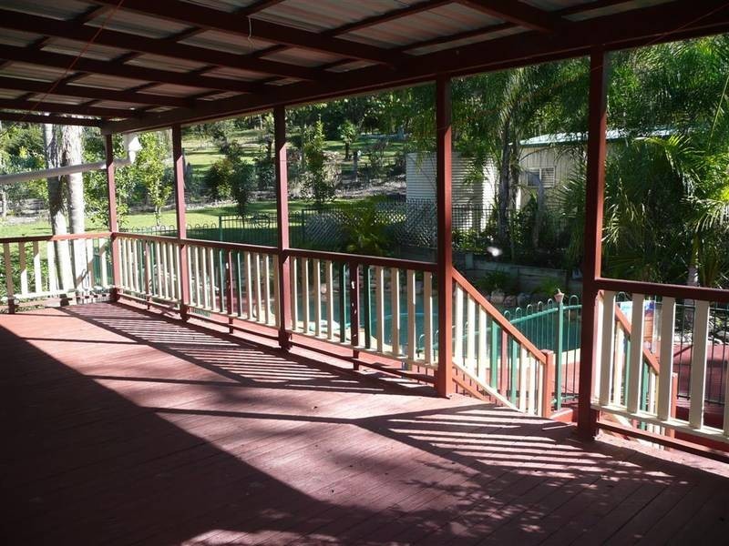 2069 Old Gympie Road, Glass House Mountains QLD 4518