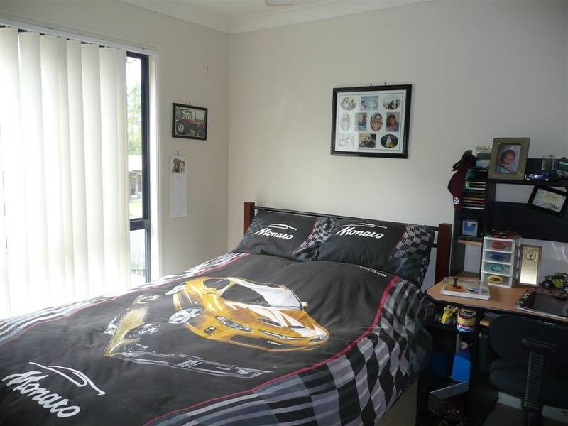 2 Julia Court, Glass House Mountains QLD 4518